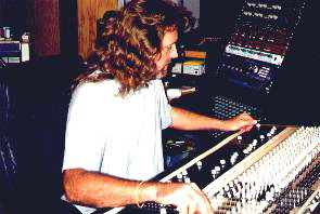 BigJimBoarde.jpg - 32151 Bytes